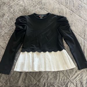 Fasha Medium Black & White Pleated Top